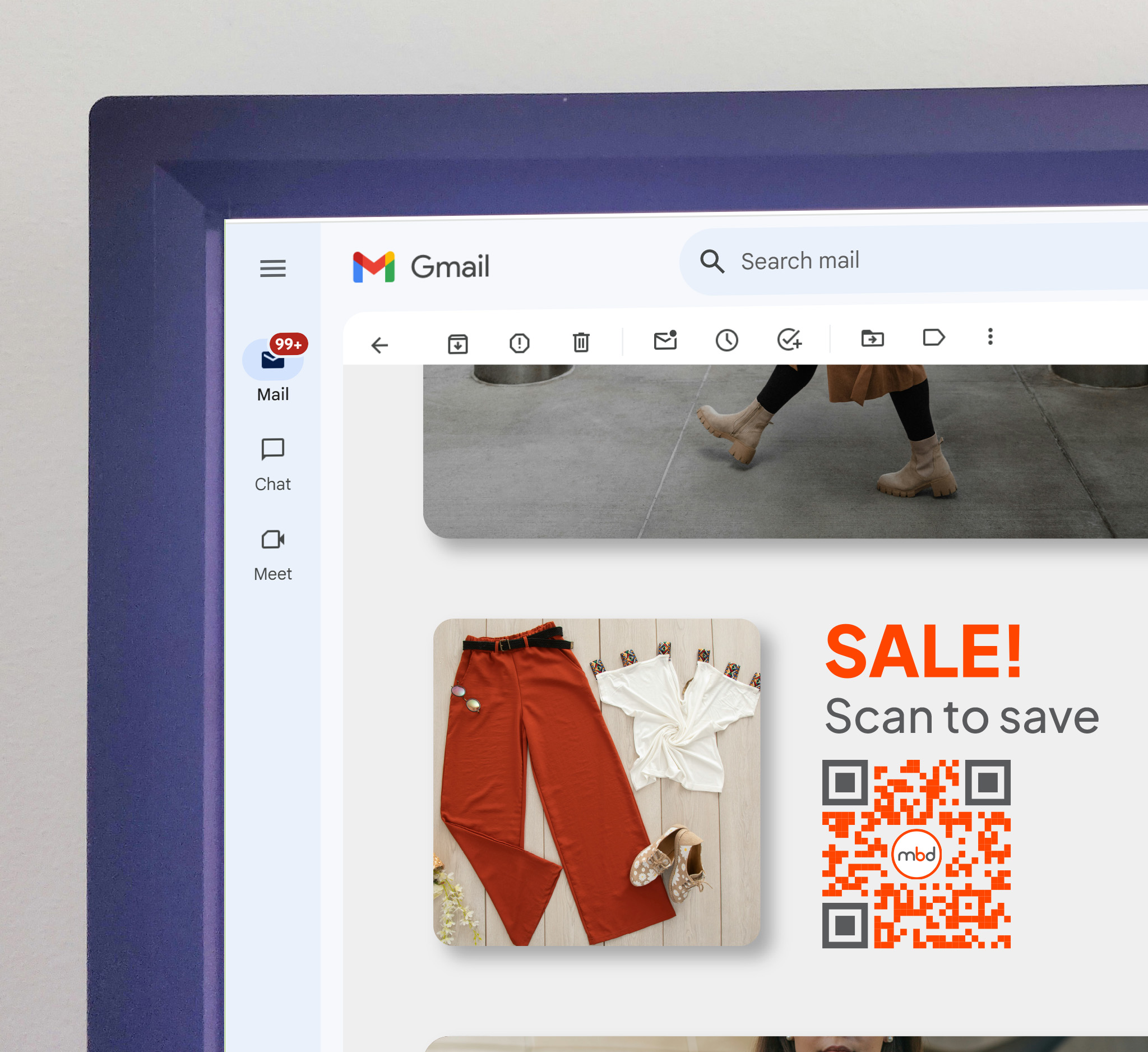 email marketing with QR Codes. A sample of a clothing email with a QR Code to access an exclusive sale.